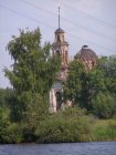 Борисо-Глебская церковь в селе Белом - вид с Волги
