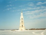 Вид на колокольню Николаевского собора и Монастырские острова зимой