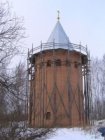 Воссозданная угловая башня бывшего Троицкого монастыря на Монастырском острове